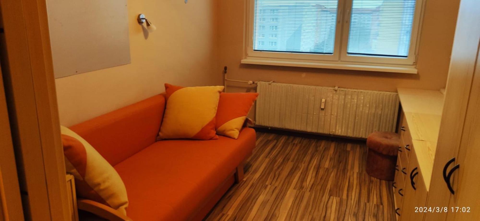 Apartman Hodonin 7 7 7 2 3 4 1 9 4 ภายนอก รูปภาพ