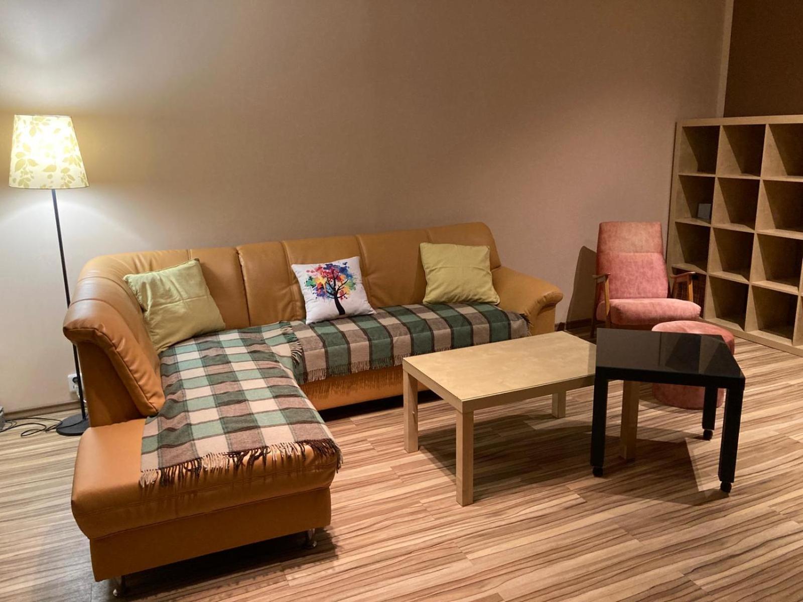 Apartman Hodonin 7 7 7 2 3 4 1 9 4 ภายนอก รูปภาพ